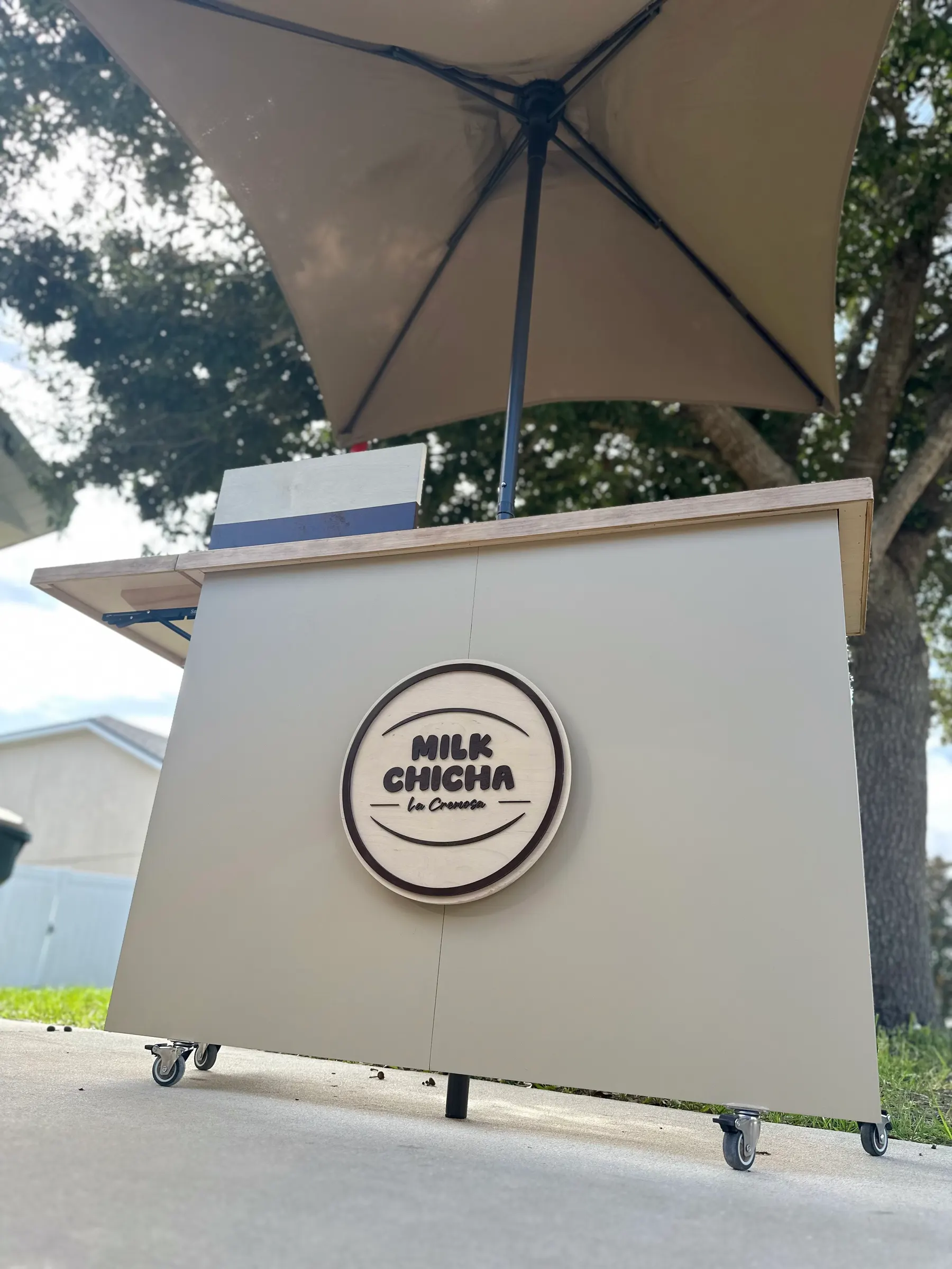 Mobile cart with custom logo placement